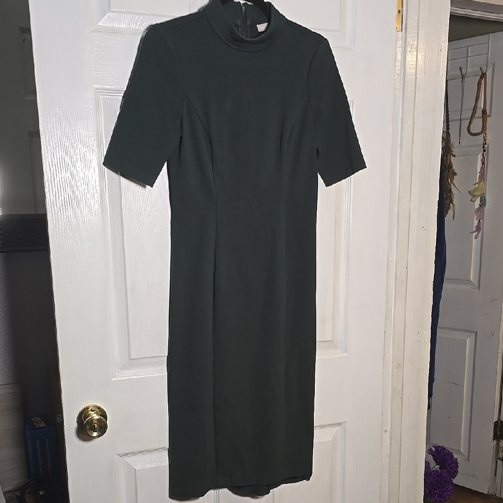 Chelsea28 Green Ribbed Sheath Dress Mock Neck 3/4 Sleeve
